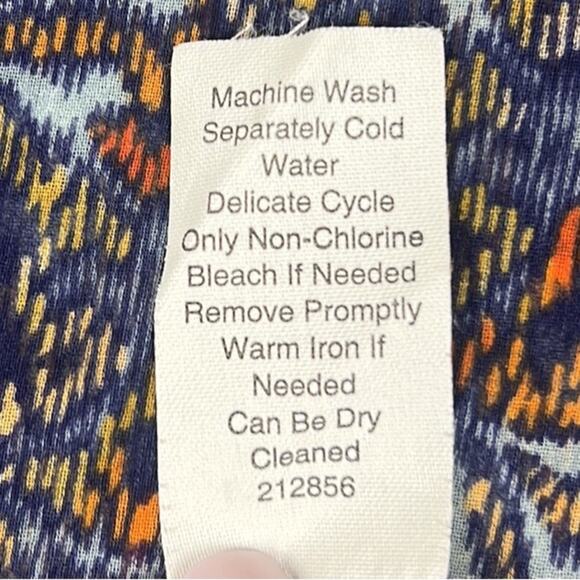 cAbi Women’s Tunic Blouse Double Layer Multicolor Abstract Size M Fall Style - Picture 11 of 12